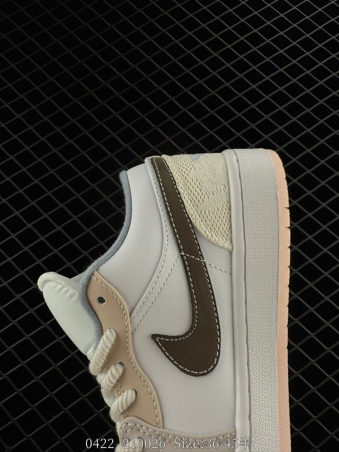 NIKE AIR JORDAN 1 LOW SE AJ1